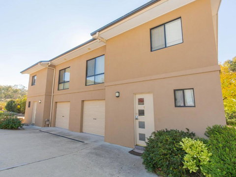 Alaska 2 8 Poley Cow Lane - Darwin Holiday 0