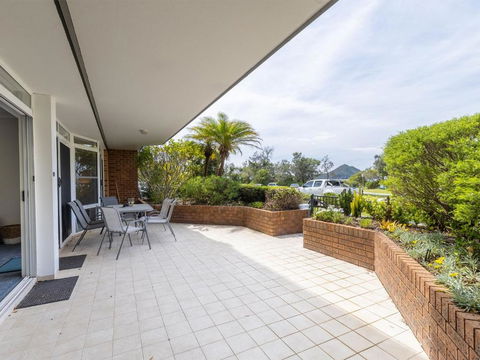 Albacore 1 12 Ondine St Nelson Bay - Darwin Holiday 3