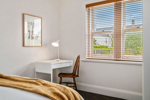 Albert Park Art Deco Gem Sleeps 5 Bevan 4 - Darwin Holiday 4