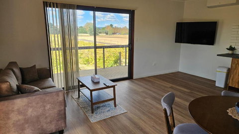 Albion On Swan - Darwin Holiday 1