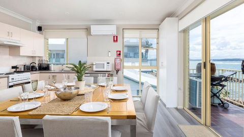 Alcheringa - Units 3 & 4 32 Sandy Point Rd - Darwin Holiday 2