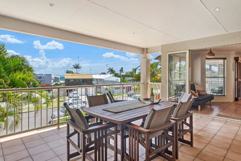 Alex Home With Easy Pathway To The Beach - Darwin Holiday 0