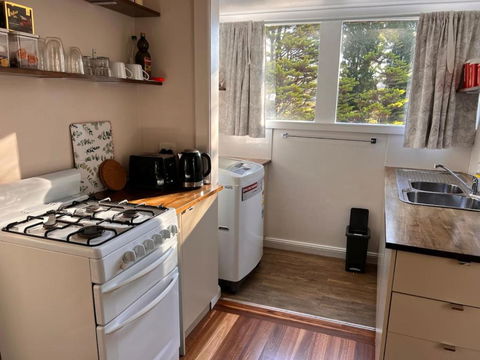 Alkira Cottage - Cozy, Comfortable, And Convenient - Darwin Holiday 1