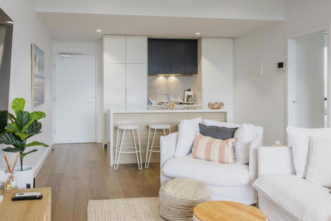 Alkira Luxe - 100m To Shops - Sleeps 4 - Darwin Holiday 4
