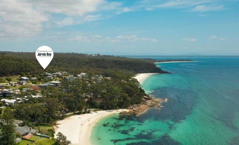 All Decked Out At Hyams Beach By Experience Jervis - Darwin Holiday 2