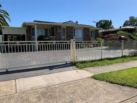 All In 3 Bedrooms,Fairfield West - Darwin Holiday 3