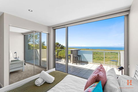 All The Views 2 Bedroom App San Remo - Darwin Holiday 0