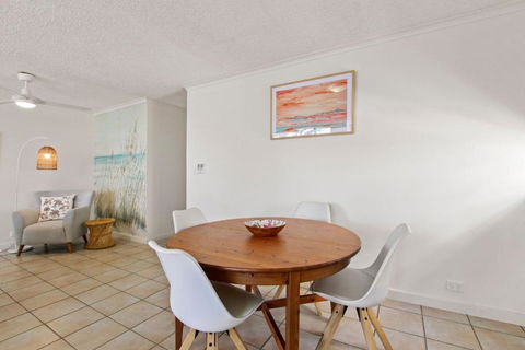 Allamanda, Unit 11, 32 Esplanade, Bulcock Beach - Darwin Holiday 3