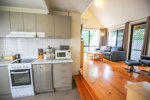 Allambie Cottages - Villa 1 - Darwin Holiday 2
