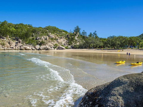 Alma Bay Holiday Unit 2 - Darwin Holiday 1