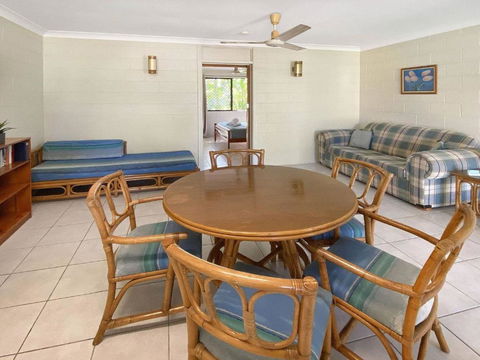 Alma Bay Holiday Unit 2 - Darwin Holiday 3