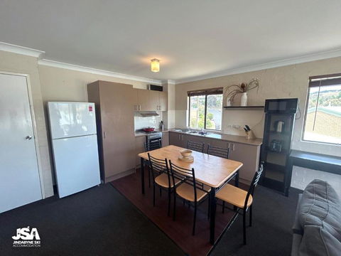 Alpine Mountain View 44 - Darwin Holiday 2