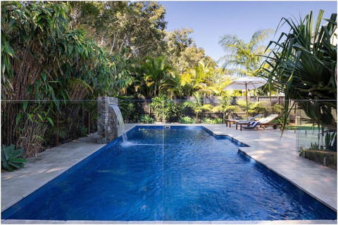 Always Summer Boomerang - Darwin Holiday 1
