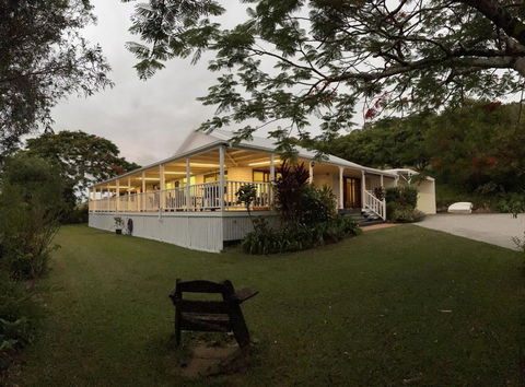 Amamoor Homestead And Country Cottages - Darwin Holiday 0