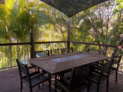 Amaroo - Bring Your Own Linen - Darwin Holiday 2