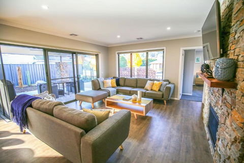 Amaroo - Darwin Holiday 2