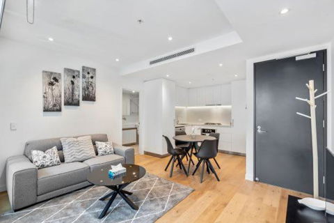 Amazing 1BR Apartment W Pool - Darwin Holiday 1