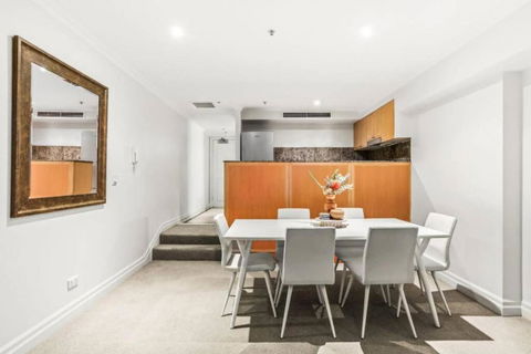 Amazing Apartment In Sydney CBD With Rooftop Pool - Darwin Holiday 0