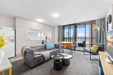 Amazing CBD 2BR Apt - Walkable & Wi-Fi & Charm - Darwin Holiday 0