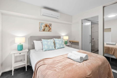 Amazing CBD 2BR Apt - Walkable & Wi-Fi & Charm - Darwin Holiday 3