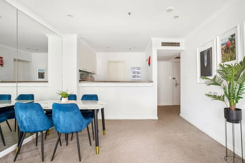 Amazing Sydney Apartment With Pool, Gym And Sauna - Darwin Holiday 2