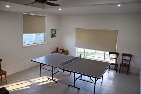 Amberlee House - Bring Your Own Linen - Darwin Holiday 2