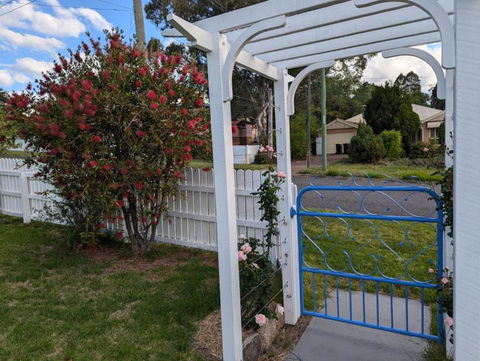 Amiens Cottage. Queenslander, Charming, Central. - Darwin Holiday 1