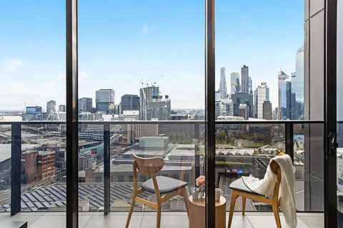 An Amazing 2BR Apt With City Views In Southbank - Darwin Holiday 2