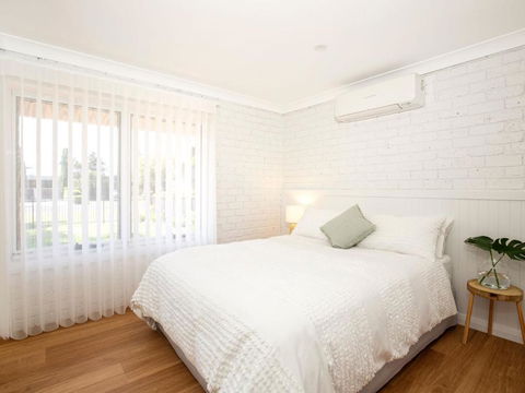 Anacapri - Pet Friendly - Opposite Beach - Fireplace - Darwin Holiday 4