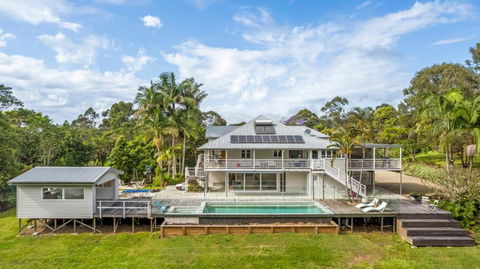 Ananda - Magnificent Byron Hinterland Retreat - Darwin Holiday 2