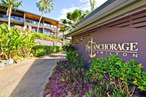 Anchorage 4 & Buggy Hamilton Island - Darwin Holiday 1
