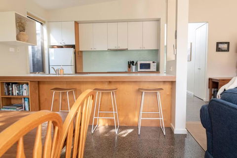 Anglesea Beach House, Just 250m To The Beach! - Darwin Holiday 3
