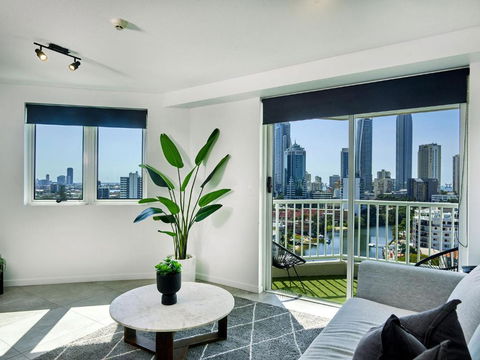 Amazing Views Surfers Paradise 2 Bedroom Unit Close To Everything - Darwin Holiday 2
