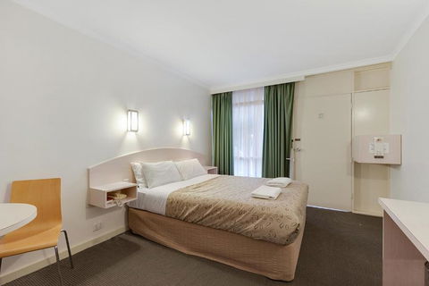 Alexander Motor Inn - Darwin Holiday 0