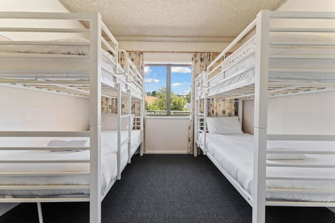 Alpine Mountain View 39 - 3BR L Swimming Pool L Air-Con L WiFi - Darwin Holiday 4