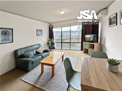 Alpine Mountain View Kirwan 10 - Darwin Holiday 0