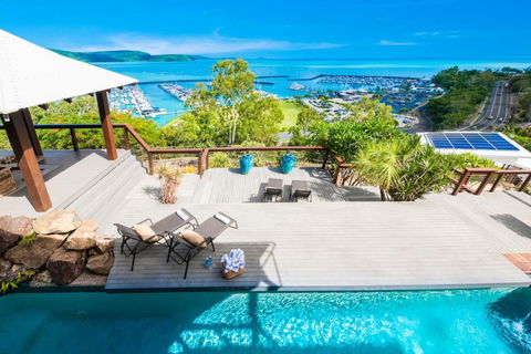 Airlie Beach Seaviews - Darwin Holiday 1