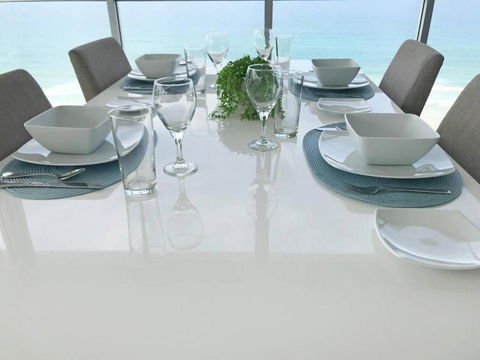 Air On Broadbeach-Stunning Ocean Views - Darwin Holiday 4