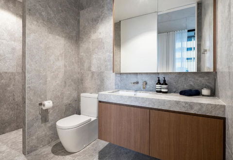 Alfred & Turner Apartments, Luxury 2 Bedroom Condos In The Heart Of The Valley - Darwin Holiday 1