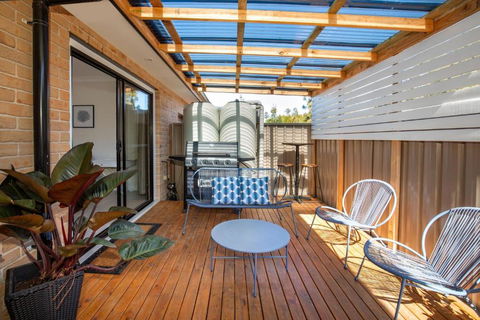 Alkira - Pet Friendly - 4 Mins Walk To Beach - Darwin Holiday 0