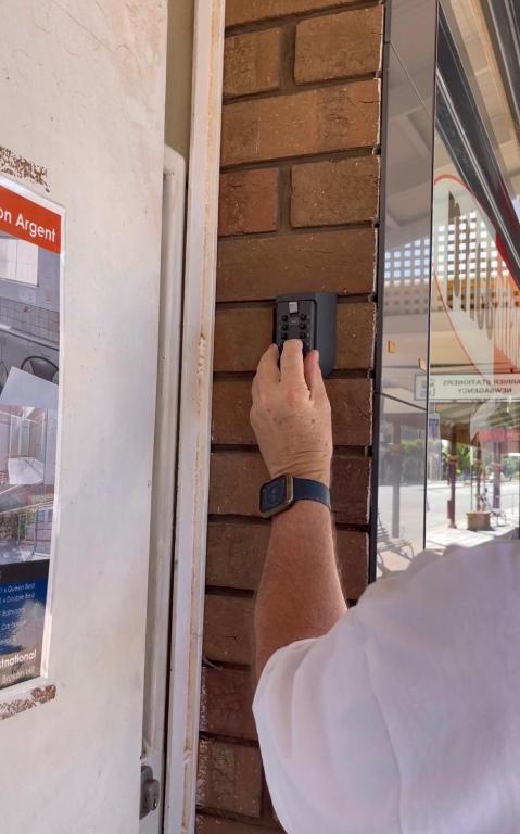 Argent Abode CBD - Darwin Holiday 3