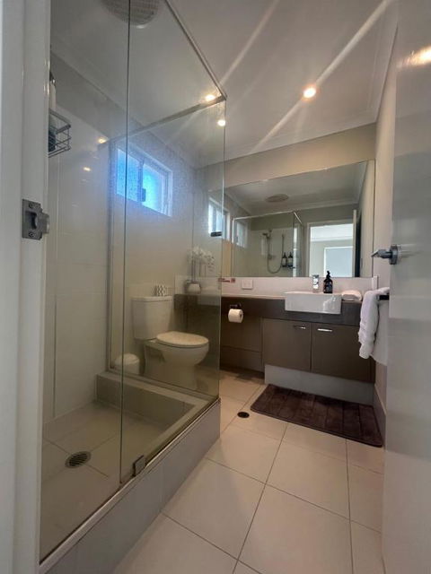 Apartment Close To The Beach - Darwin Holiday 3