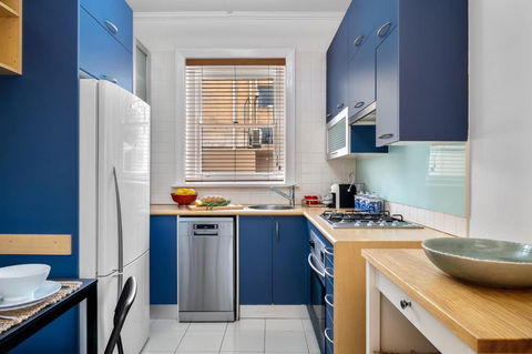 Awesome Albert Park Art Deco Gem 2 Bedroom Bevan 2 - Darwin Holiday 4