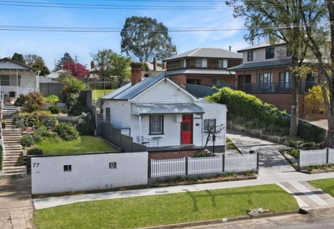 Antique Retreat - Darwin Holiday 0