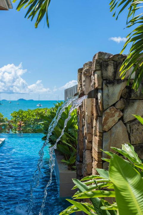 Anusara - Airlie Beach - Darwin Holiday 3