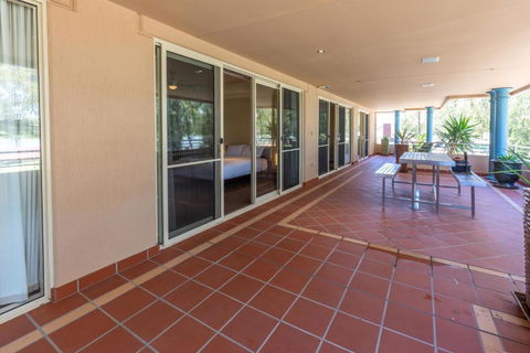 Apartment 1, 9 River Lane, Mannum - Darwin Holiday 2