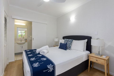 Apartment 4 At Palm Villas - Darwin Holiday 1