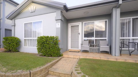 Apartment 5 - The Meridian - Darwin Holiday 0