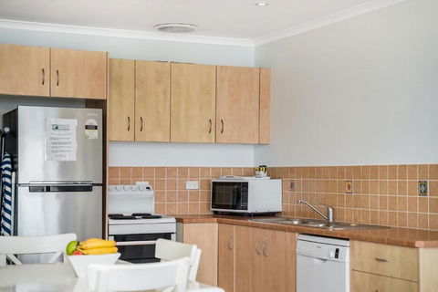 Apartment 8T - Darwin Holiday 4