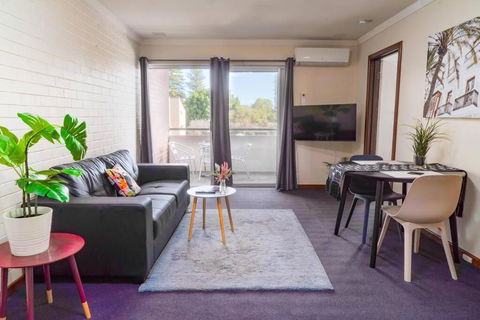 Apartment 9 - Darwin Holiday 1